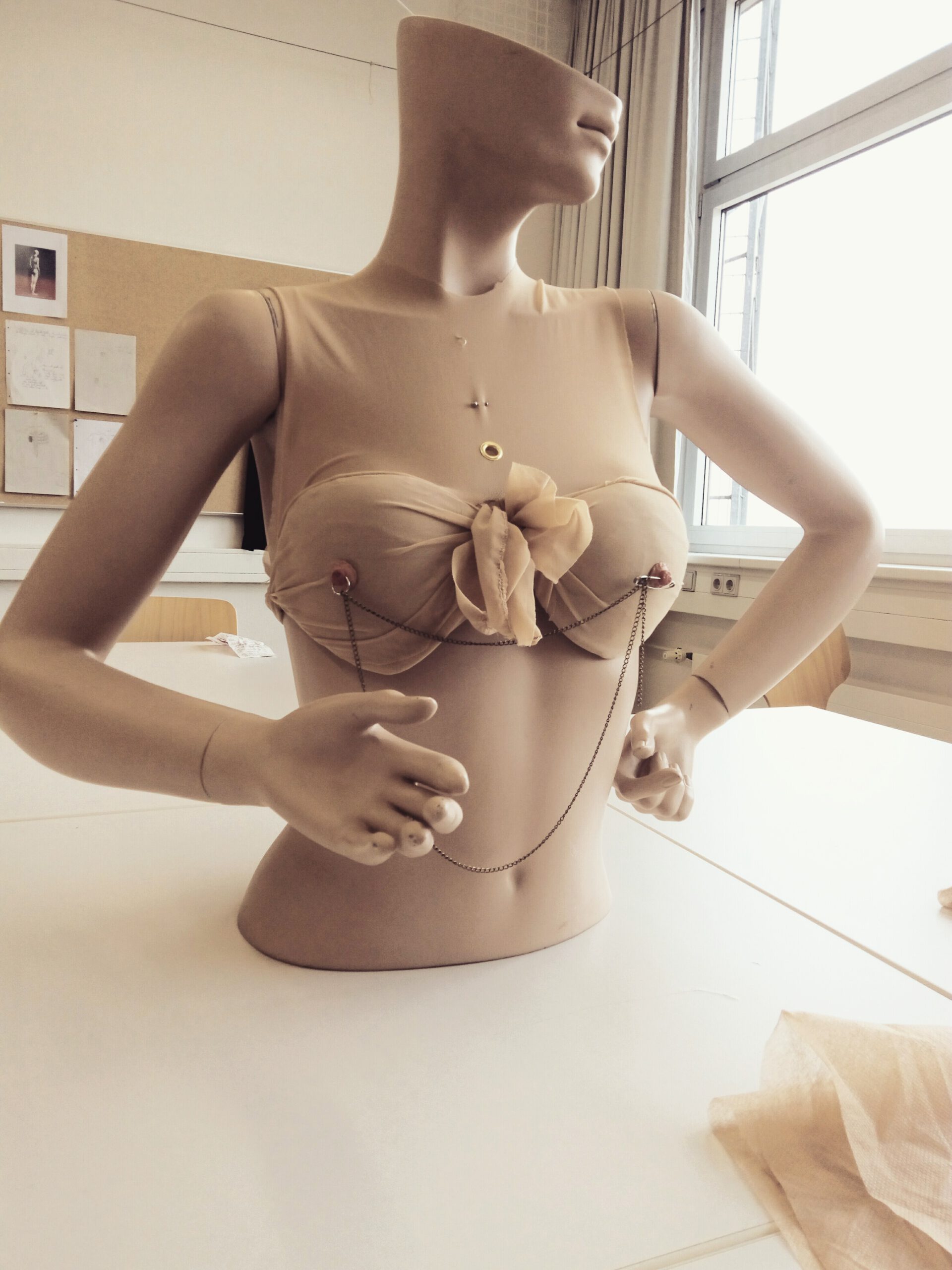 Second Skin and Body Modification